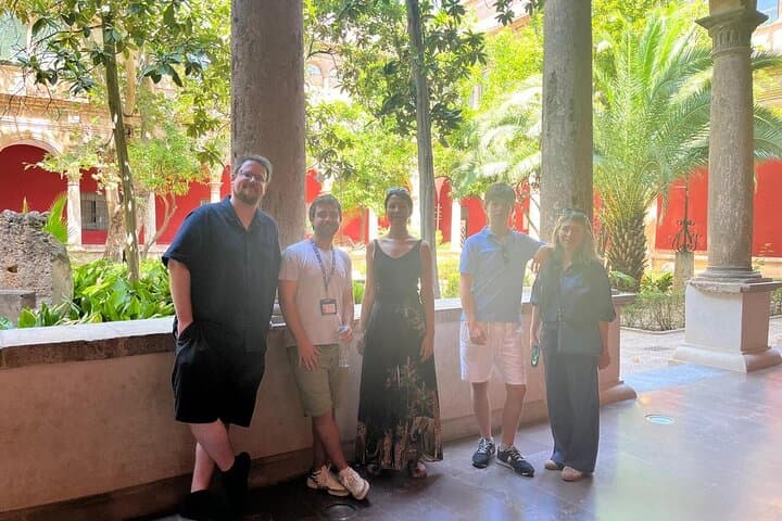 Valencia: Tour Alternativo del Quartiere del Carmen — foto 3