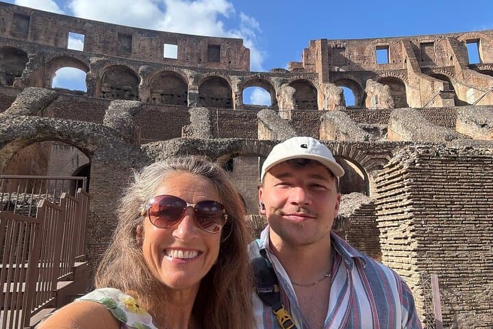 Zugang zum Kolosseum, Forum &amp; Palatin mit Audioguide in Rom — Foto 4