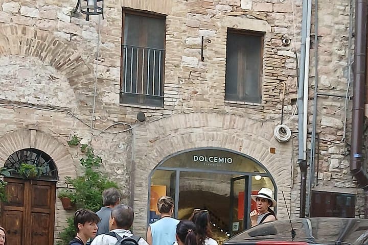 Tour Guidato di un Giorno ad Assisi e Orvieto da Roma con Pranzo — foto 5