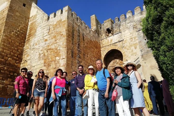 Geführte Tagestour nach Carmona und zur Nekropole von Sevilla