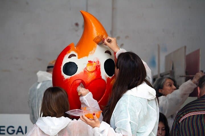 Dans les coulisses des Las Fallas : Art, Culture et Atelier Pratique