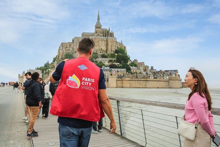 Excursión guiada de un día a Mont Saint Michel con recogida en el hotel — foto 3