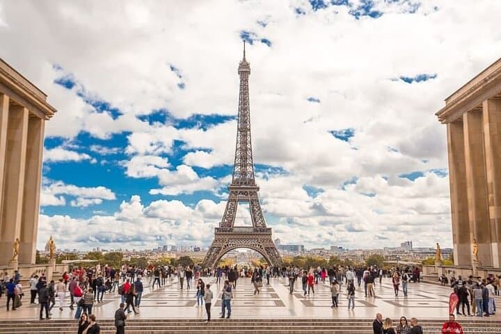Tour di Arrampicata sulla Torre Eiffel