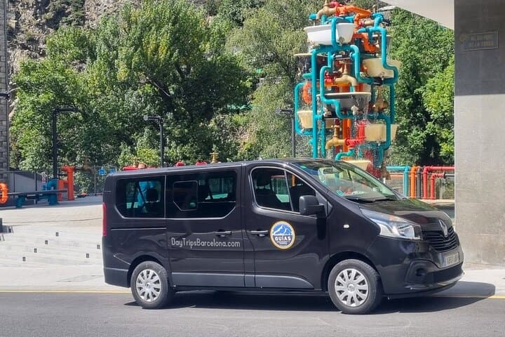 Tour di un giorno in Andorra, Francia e Spagna da Barcellona — foto 3