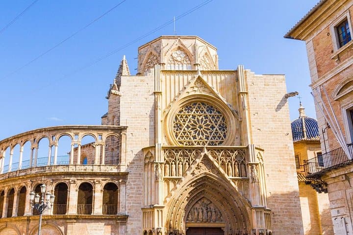 Tour Privado Personalizado a Pie en Valencia — foto 4