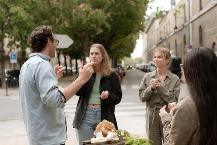 Vino di Bordeaux, Pasticceria e Pranzo in Bistro