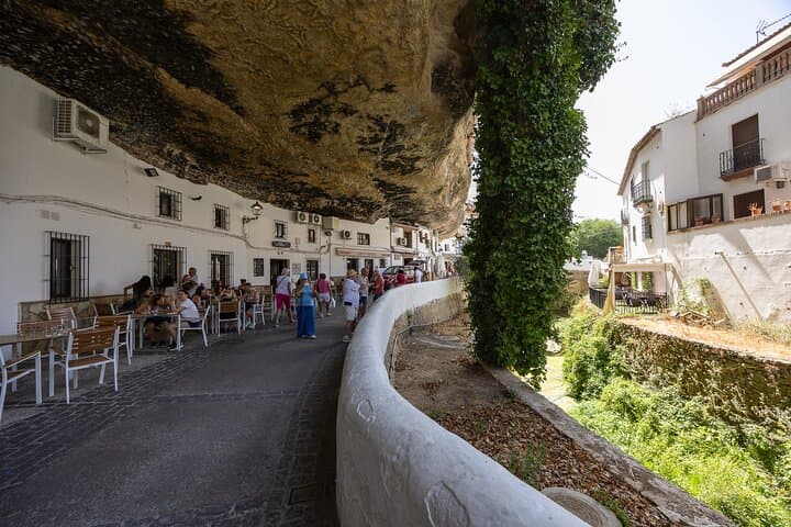 Ronda e Setenil de las Bodegas, terra di contrasti — foto 2