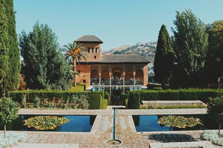 Granada: Entrada y Guía para los Jardines de la Alhambra, Generalife y Alcazaba — foto 4