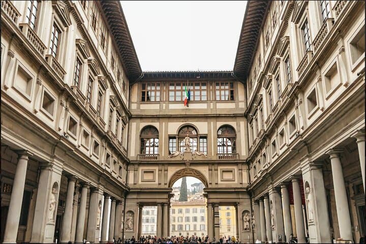 Visita Guiada en Grupo Reducido a la Galería Uffizi