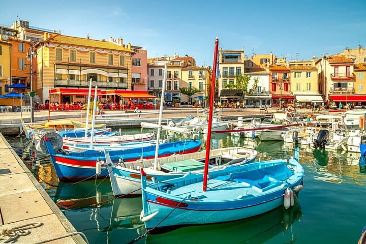 Visite côtière privée de Cassis et Cap Canaille au départ de Marseille — photo 2