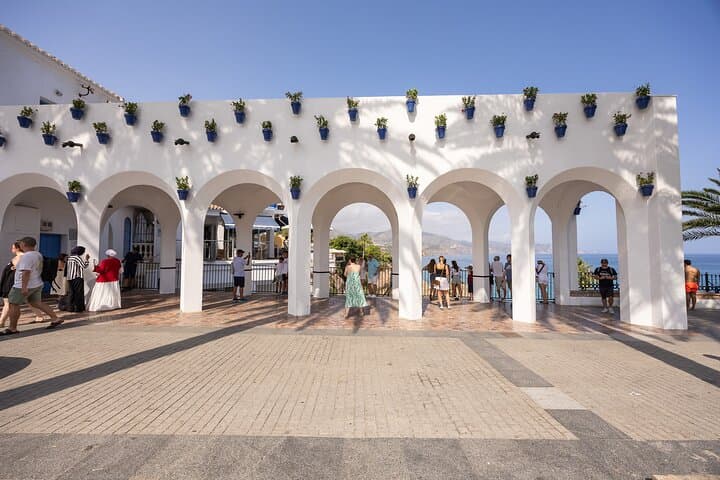 Nerja (Pueblo) + Frigiliana & El Acebuchal - Semi-Privato — foto 5