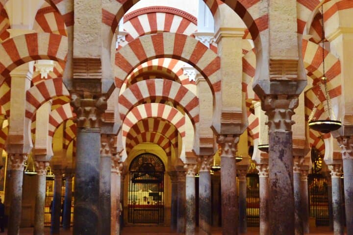 Stadtrundfahrt Córdoba mit Moschee-Kathedrale ab Sevilla