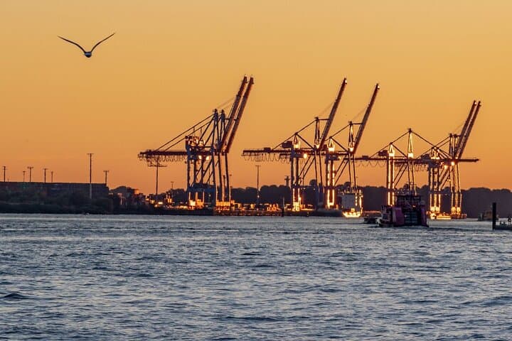 Puerto de Hamburgo y Barrio Rojo en Grupos Pequeños — foto 3