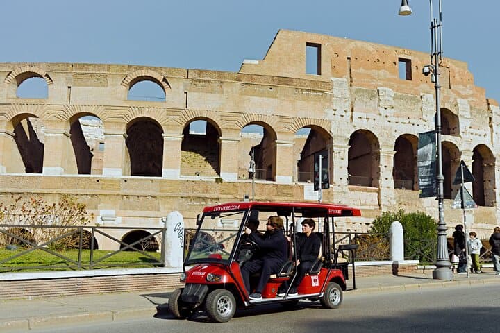 Tour Express dei Punti Salienti di Roma in Golf Cart — foto 2