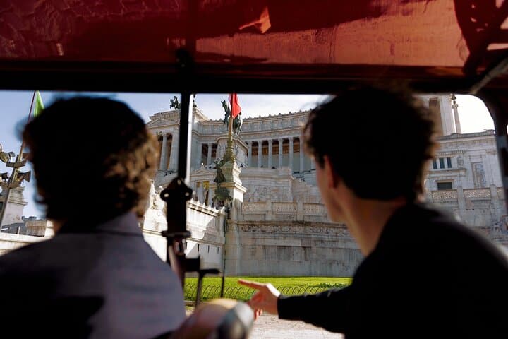 Tour Express dei Punti Salienti di Roma in Golf Cart — foto 3