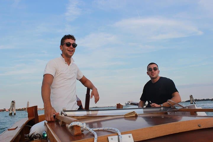 Entdecken Sie Murano, Burano und Torcello in einem semi-privaten Bragozzo — Foto 5