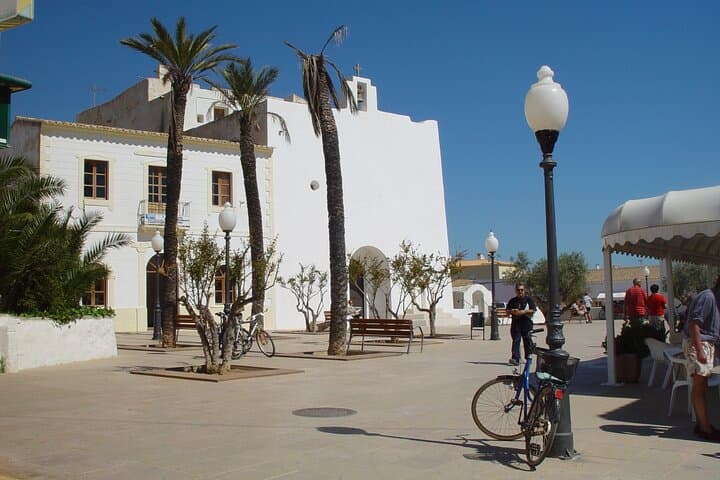 Excursión de un día a Formentera desde Ibiza en autobús — foto 5
