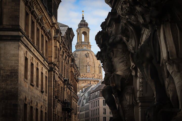 Dresden Geschichte &amp; Geschichten Stadtführung mit Dr. Fraser Macdonald PhD — Foto 2