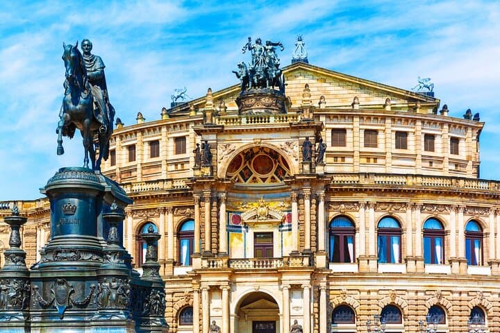 Dresden Geschichte &amp; Geschichten Stadtführung mit Dr. Fraser Macdonald PhD — Foto 3