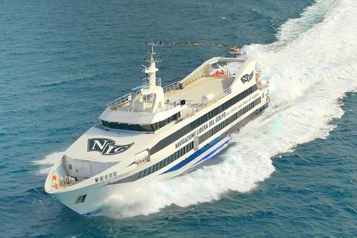 Trasferimenti in Traghetto tra Sorrento e Amalfi — foto 2