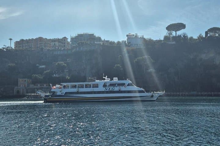 Trasferimenti in Traghetto tra Sorrento e Amalfi — foto 4