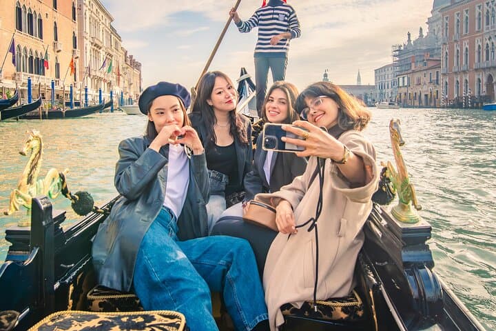 Paseo en góndola por Venecia y tour por el Palacio Ducal — foto 3