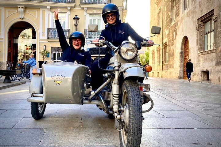 Esperienza Privata in Sidecar Vintage a Valencia — foto 4