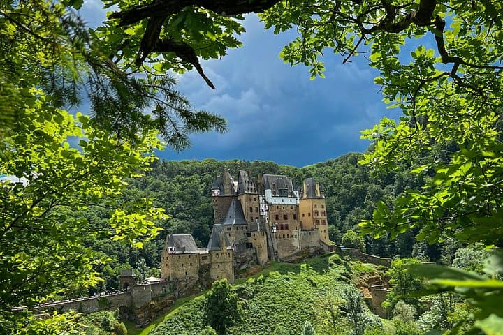 Eltz Castle, Cochem und Moseltal Privatführung ab Frankfurt — Foto 2