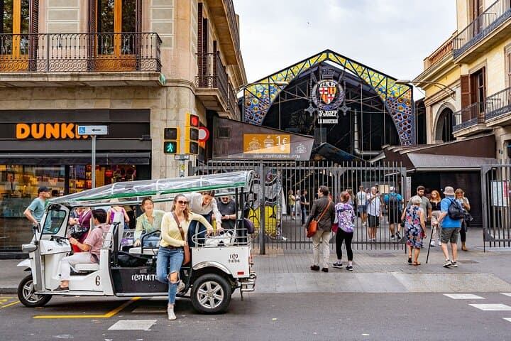 Tour en Eco Tuk Tuk por Barcelona — foto 2