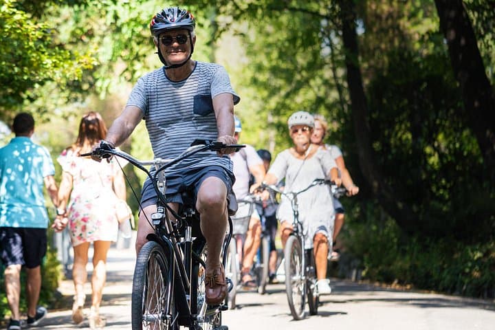Giro in bici elettrica: Vigna biologica di Bellet Partenza da Nizza — foto 4