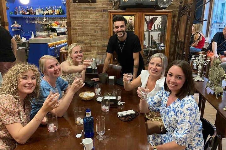 Wein- und Tapas-Walking-Tour in Malaga — Foto 3