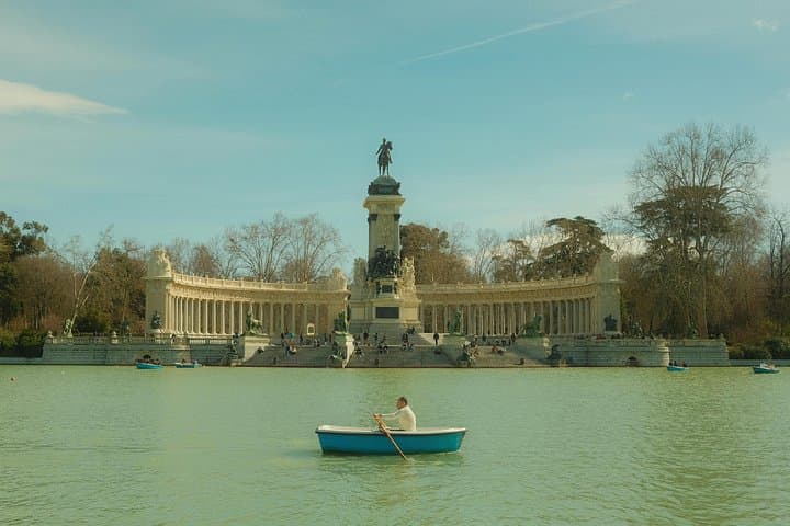 Segreti, leggende e palazzi del Parco del Retiro - Tour di gruppo a Madrid — foto 3