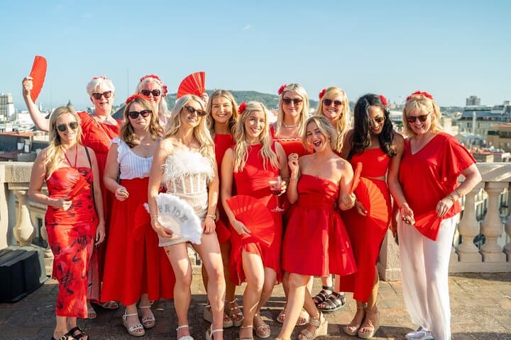 Corso di Salsa sul Tetto di Madrid con Sangria Illimitata