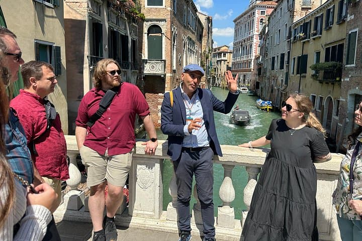 Venezia in un giorno: Tour a piedi tra i luoghi imperdibili e gemme nascoste — foto 4
