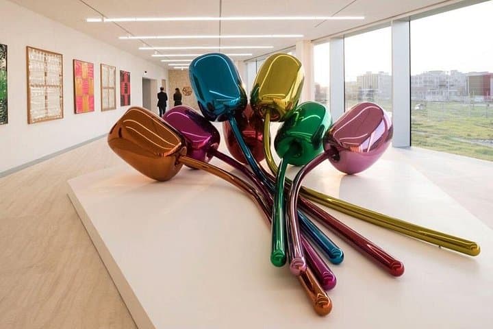 Tour guidato di un'intera giornata nei principali musei di Milano con pranzo