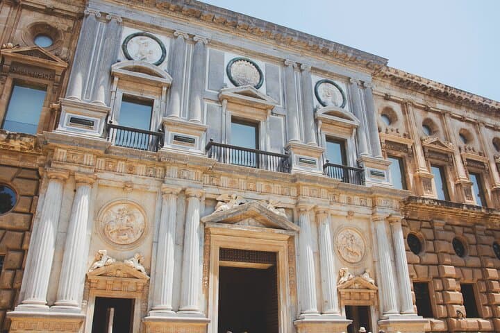Tour guidato dei Giardini del Generalife dell'Alhambra con accesso prioritario — foto 2