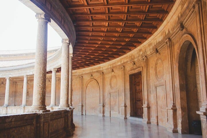 Tour guidato dei Giardini del Generalife dell'Alhambra con accesso prioritario — foto 5