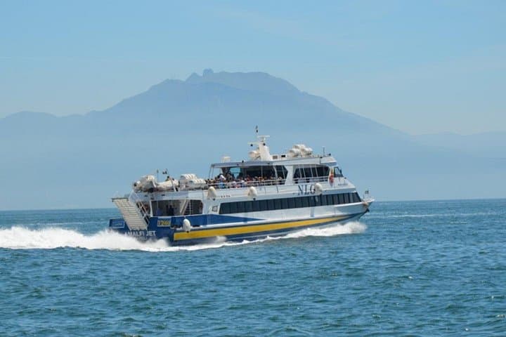 Trasferimenti in Traghetto tra Sorrento e Amalfi