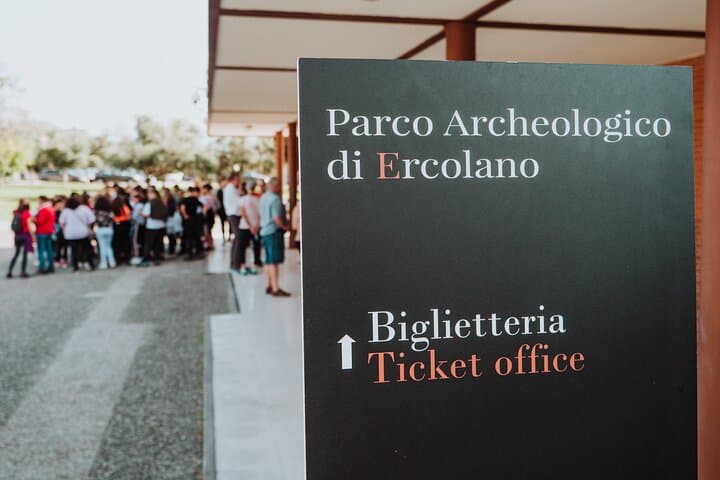 Escursione in piccoli gruppi a Pompei e Ercolano da Napoli — foto 5