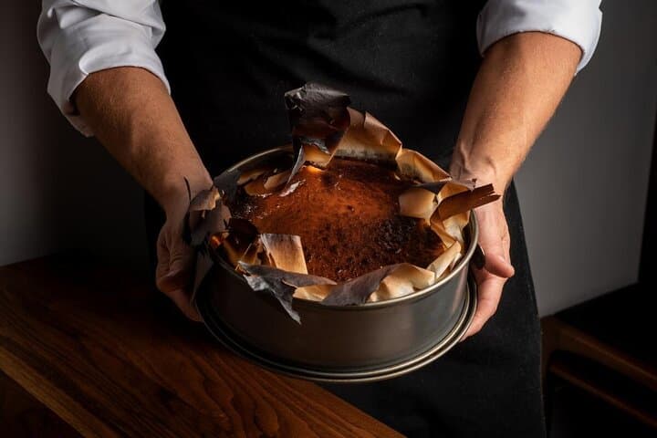Clase de Cocina de Paella y Tarta de Queso Quemada del País Vasco en Bilbao — foto 4