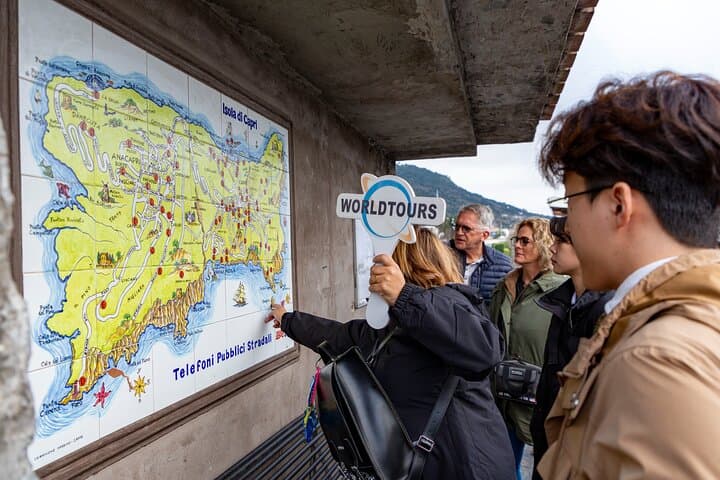 Klein-Gruppen-Tour nach Capri & Anacapri von Neapel