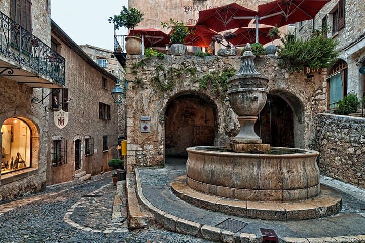 Desde Niza: Tour Privado a Cannes, Antibes y Saint Paul de Vence — foto 3