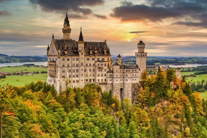 Tour Privado: Múnich - Castillo de Neuschwanstein y Castillo de Linderhof