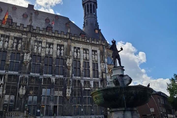 Tagesausflug von Köln nach Monschau und Aachen — Foto 3