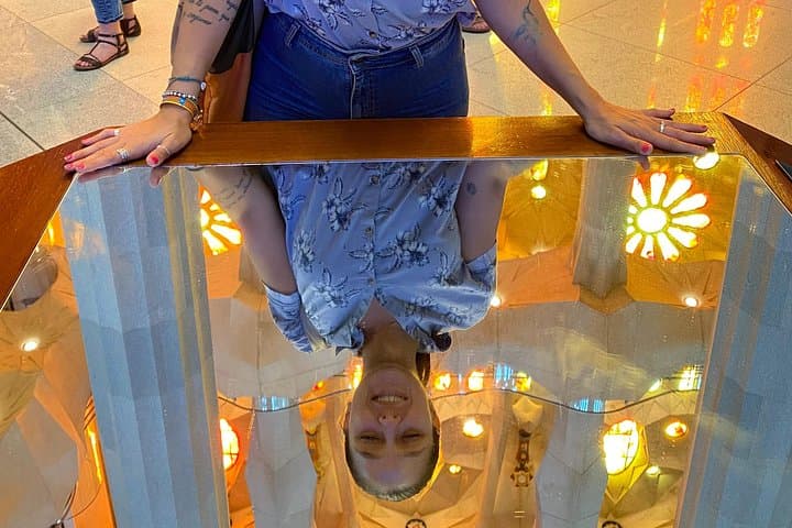 Privat- oder Kleingruppentour durch die Sagrada Familia — Foto 4