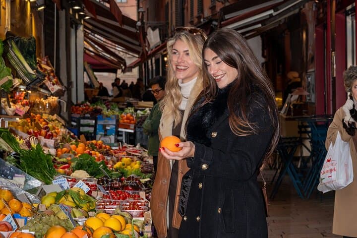 Tour Privato del Cibo a Bologna