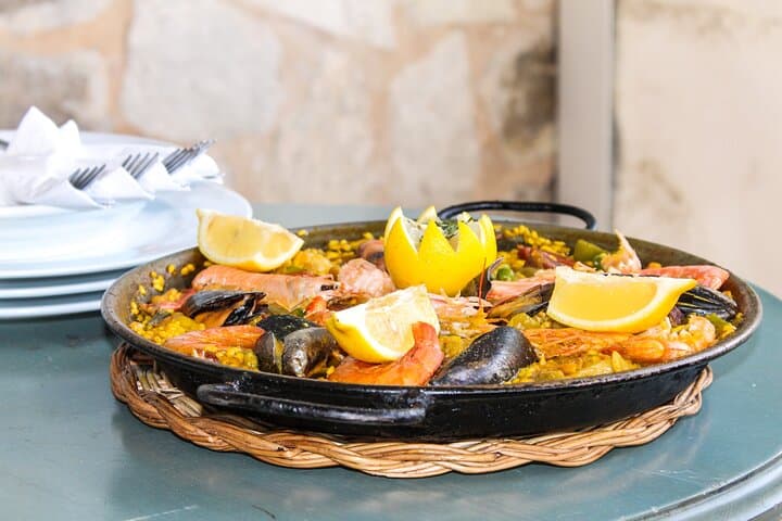 Barcelona Food Tour: Tapas, Paella, Sangria & 8+ lokale Kostproben