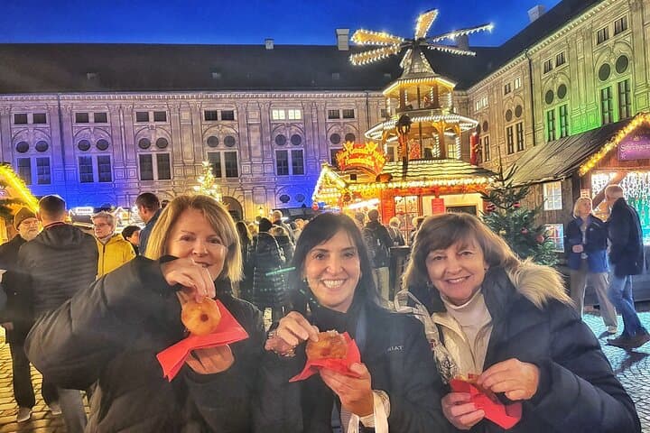 Münchner Weihnachtsmarkt-Tour mit Wein- und Essensverkostung