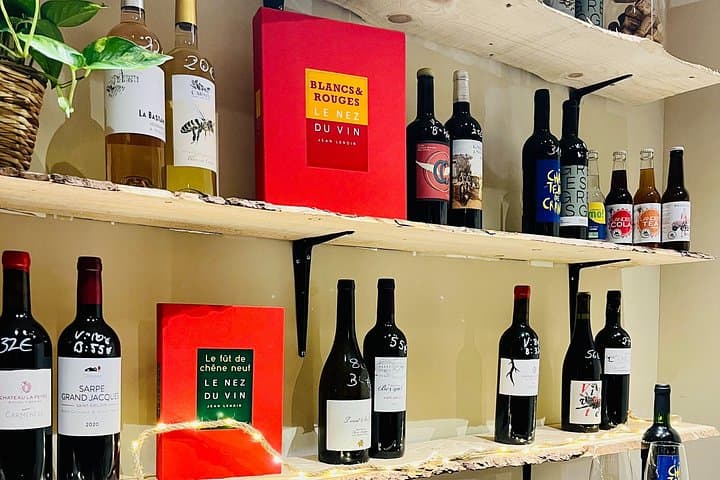 Esperienza di Vino e Gastronomia al Buio a Bordeaux — foto 2