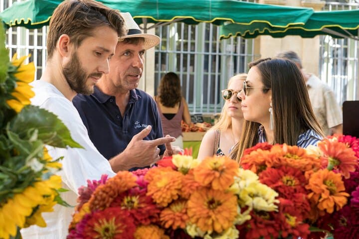 Escursione di un giorno nei mercati e nei villaggi arroccati del Luberon da Marsiglia